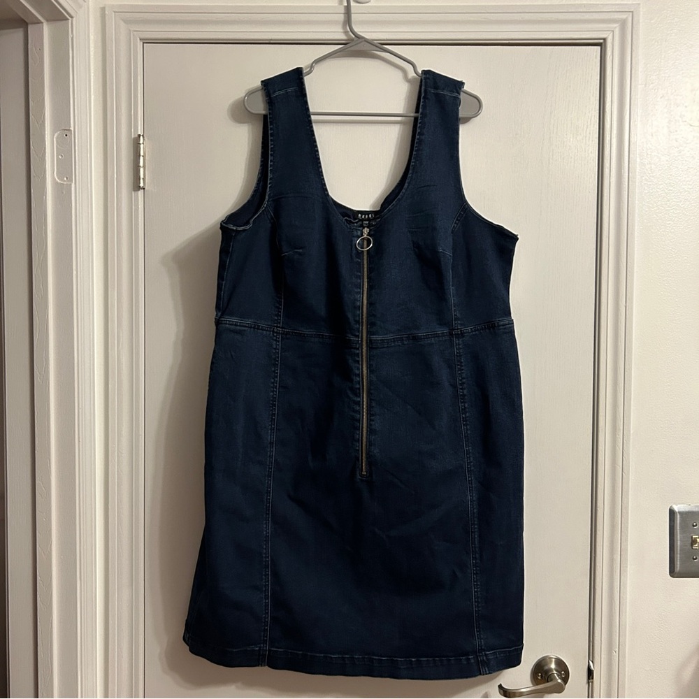 NWT Rebel Wilson x Angels Denim Jumper with Front Zipper Size 24W FLAWED